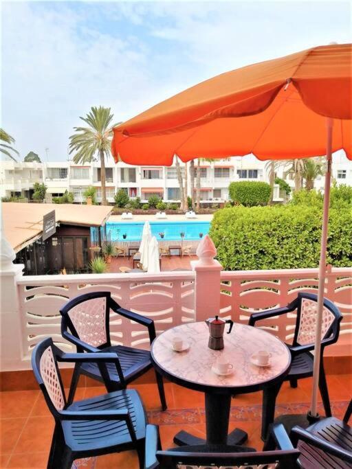 Cozy One Bedroom Apartment With Spacious Terrace. Pool And Garden View طوستا ديل سيلونثيو المظهر الخارجي الصورة