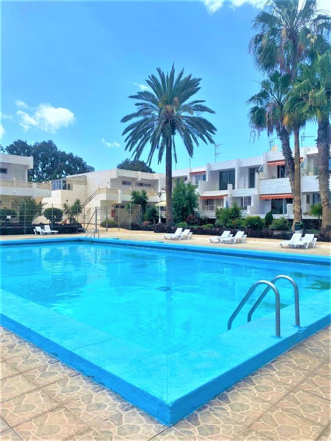Cozy One Bedroom Apartment With Spacious Terrace. Pool And Garden View طوستا ديل سيلونثيو المظهر الخارجي الصورة