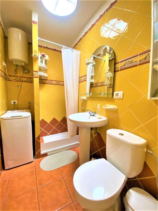 Cozy One Bedroom Apartment With Spacious Terrace. Pool And Garden View طوستا ديل سيلونثيو المظهر الخارجي الصورة